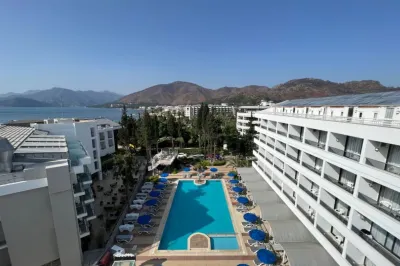 Kayamaris Hotel