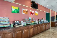 Quality Inn & Suites Palatka Riverfront - breakfast