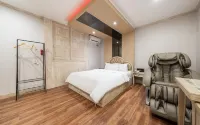 Daejeon Munchang Rosemary