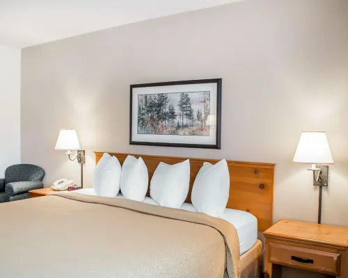 Quality Inn - Pools