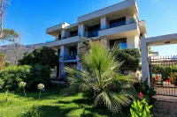 Apartments Kuce Lekovica Beach & Snack Bar- Bistro Hotels in 