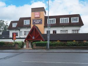 Premier Inn Nottingham South