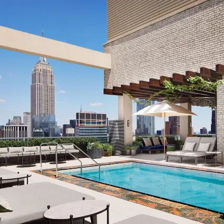 Renaissance New York Chelsea Hotel Отели рядом с достопримечательностью «Челси»