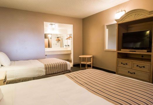 6. 로드웨이 인 아..