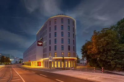 Leonardo Hotel Augsburg Hotels in der Nähe von Autobahnsee