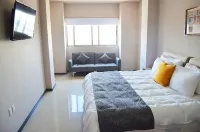 Marina Suites