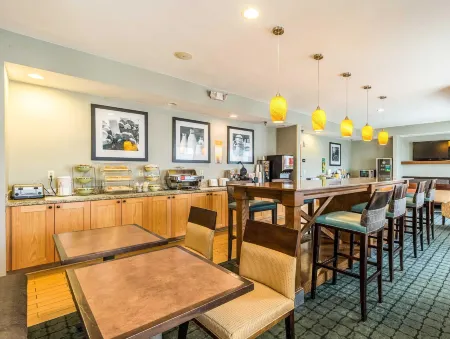 Quality Inn Texas City I-45