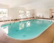 Comfort Inn & Suites Near Tinley Park Amphitheater Hotels in Tinley Park