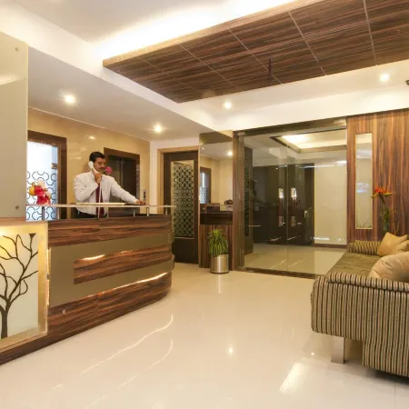 Hotel Crystal Retreat