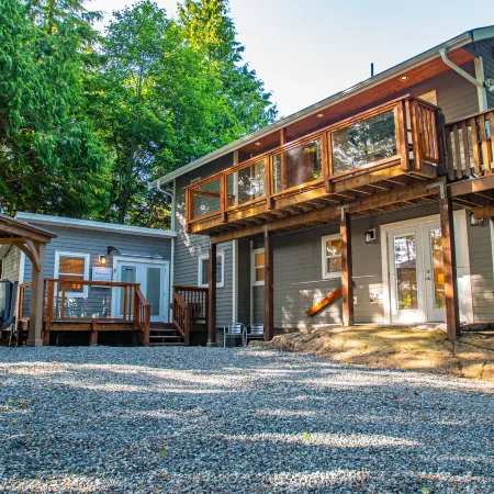 The Francis Boutique Inn