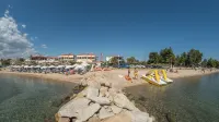 Assano Seafront Luxury - Airport Shuttle