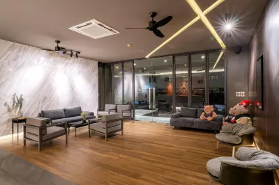 Xotel Hotel dekat Wat Sawan Wanaram