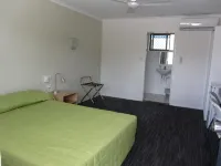 Urangan Motor Inn فنادق في Urangan