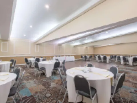 温德姆華美達阿倫敦/伯利恆 利哈伊縣酒店