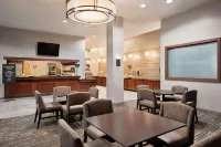 Embassy Suites by Hilton Brunswick - Breakfast