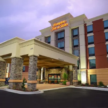 Hampton Inn & Suites Albany at Albany Mall