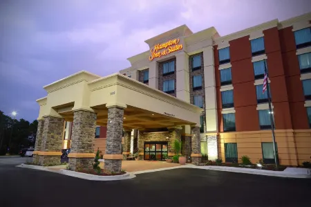 Hampton Inn & Suites Albany at Albany Mall Отели рядом с достопримечательностью «Flint RiverQuarium»