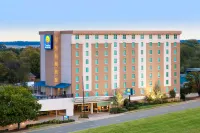 Comfort Inn & Suites Presidential
