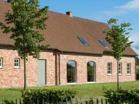 Villa in Peer with Garden and BBQ Hotels near Gametown