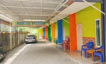 RedDoorz Syariah Near Lippo Plaza Sidoarjo