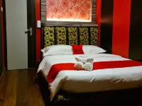 RedDoorz Plus Near Nagoya Hill Batam 6 Các khách sạn ở Batu Ampar
