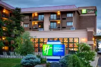Holiday Inn Express Rolling Mdws-Schaumburg Area Hôtels à : Arlington Heights