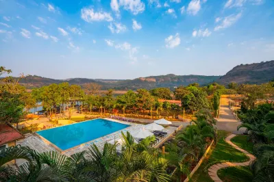 Zostel Plus Lonavala