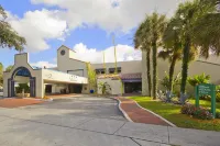 Miami Lakes Hotel