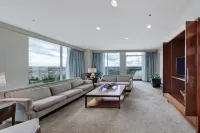 Renaissance Dallas North Hotel Hotels in Farmers Branch