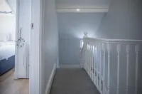 Langland Road - 2 Bedroom Town House - Mumbles