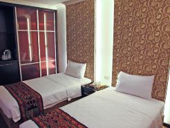 Royal Hotel