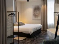 Boutique Hotel WesterVilla 威斯特公園附近的飯店