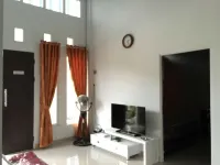 Golden Hawaii Villa Singkawang