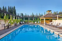The Lodge at Healdsburg, Tapestry Collection by Hilton Hotel a Geyserville