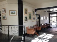 The Dragon Hotel Hotel a Newtown