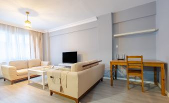 Central Flat 800 m to Cevahir Mall in Sisli