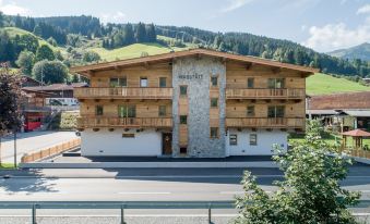 Wagstatt Residenzen Jochberg by Alpina-Holiday