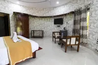 Vrindavan Gopala Resort Hotels near narmada river puja