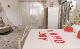 26 Suite Home