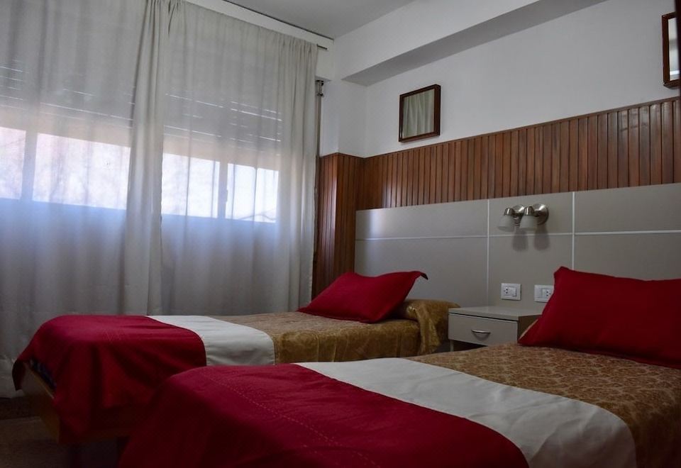 Hotel Avenida - Housity