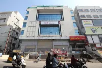 호텔 임페리얼 클래식 PlayGround, Pavanagiri Colony 주변 호텔