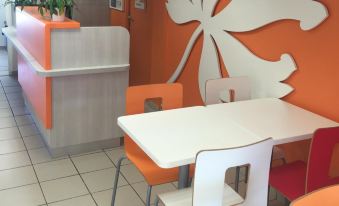 Premiere Classe Montpellier Ouest - Saint Jean de VÉDAS