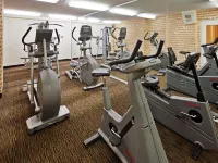 La Quinta Inn & Suites by Wyndham Redding - Gym