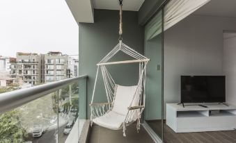 Francia Apartments in Lovely Miraflores by Wynwood-House - Housity