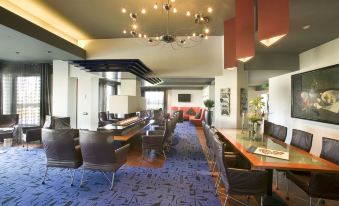 De Zon Hotel & Restaurant by Flow