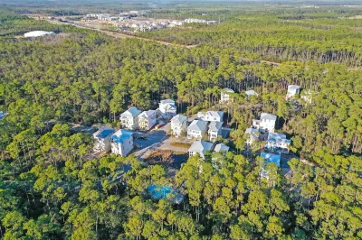 30A Beach House - Summer Lovin' by Panhandle Getaways