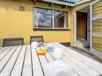 "Suki" - 650m from the Sea