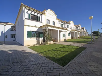 De Verão Hotel dekat Albufeira - Ferreiras Railway Station