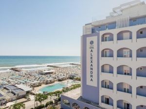 Hotel Alexandra - Beach Front -XXL Breakfast & Brunch Until 12 30pm