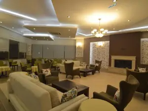 庫斯圖爾俱樂部全包式度假村